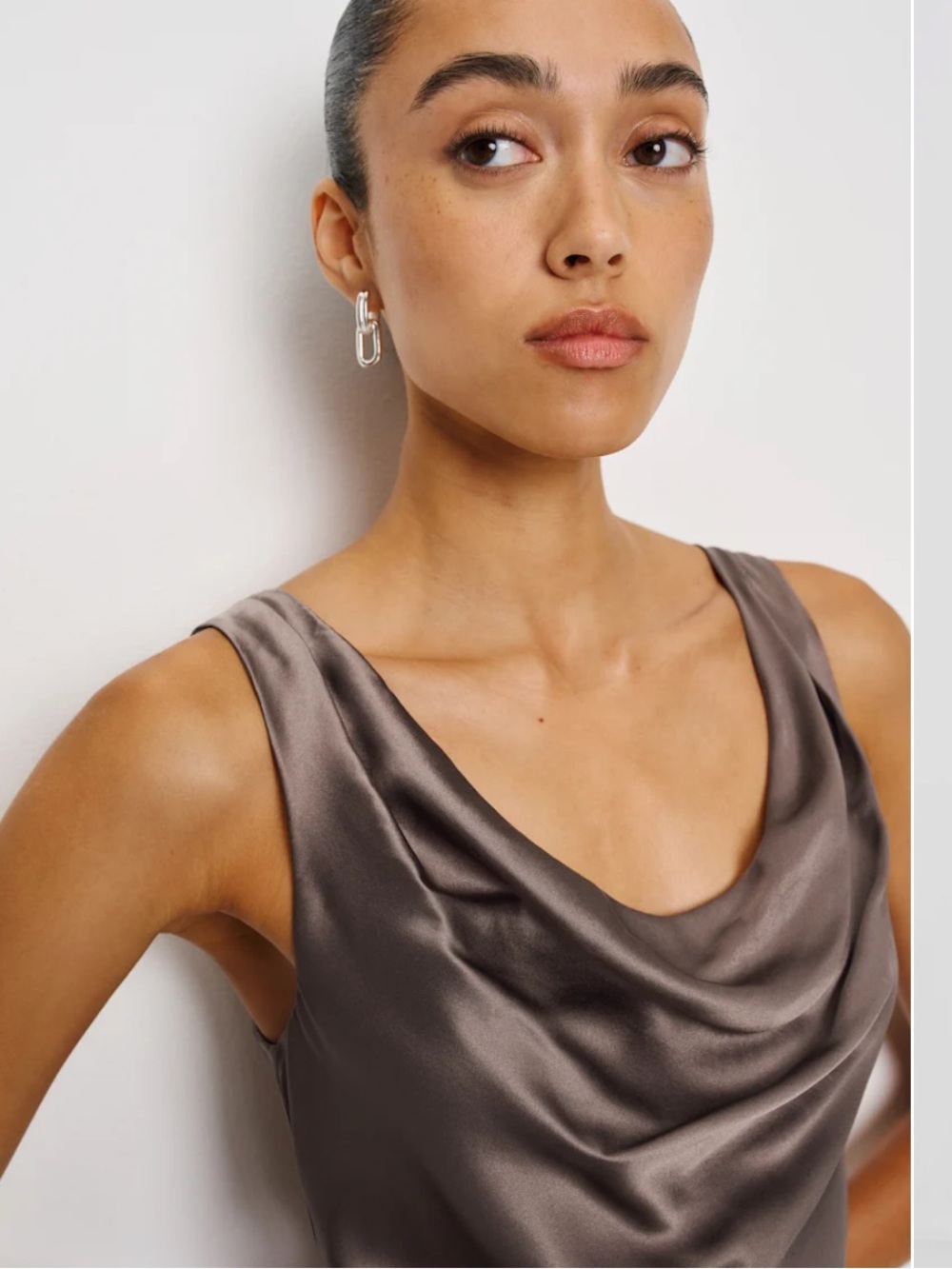 REFORMATION BRYN SILK DRESS - Picture 3 of 12